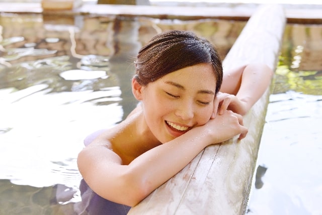 【単純温泉】美人の湯で魅力的になりたい人の5つの開運泉質