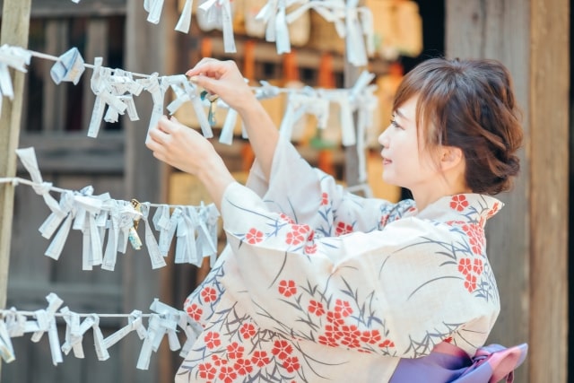 【無料おみくじ】今日の運勢にそっと寄り添う1枚｜あの日のワクワクをもう一度