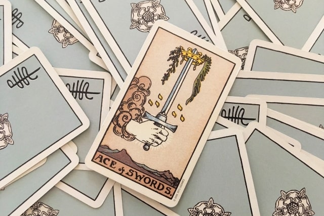 【無料タロット占い】フルデッキのワンオラクルで今週の運勢を占う